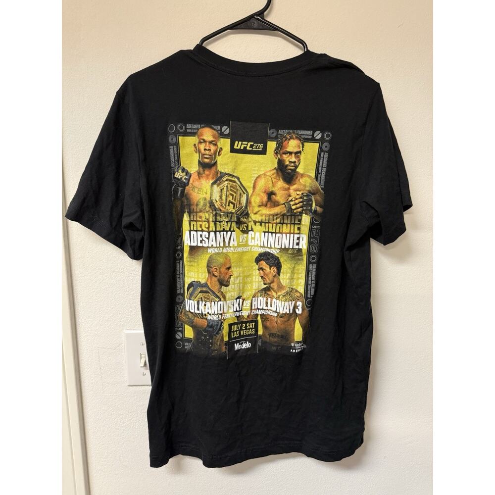 UFC TShirt Mens Medium UFC 276 Event T Adesanya vs Cannonier Crew Neck Excellent